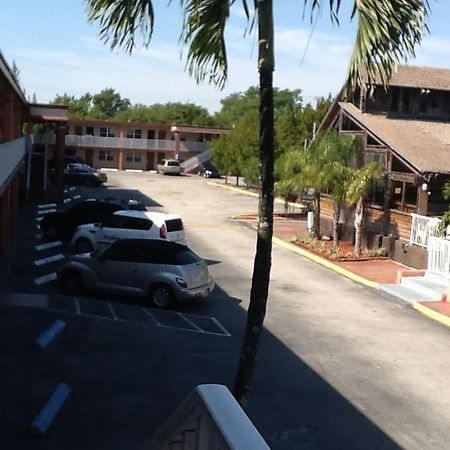 America's Best Inn&Suites Fort Lauderdale North Extérieur photo