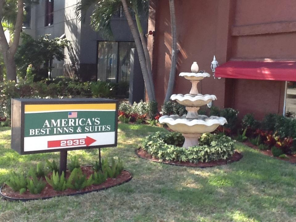 America's Best Inn&Suites Fort Lauderdale North Extérieur photo